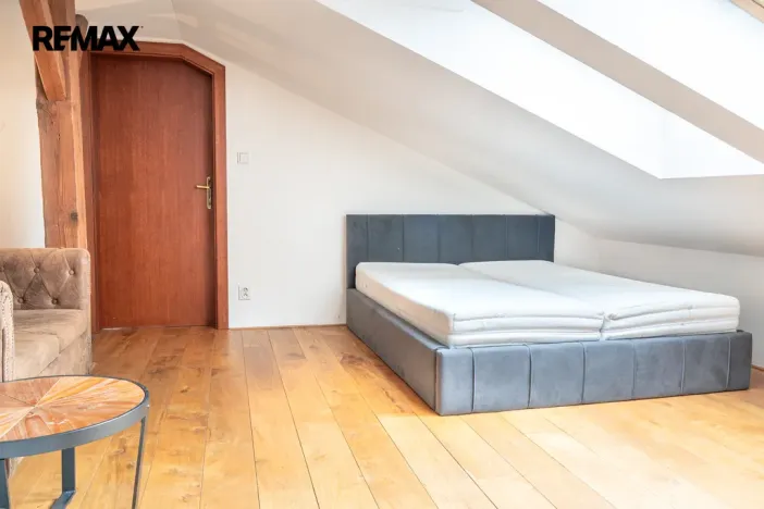 Pronájem bytu 3+kk, Praha - Nové Město, Masarykovo nábřeží, 130 m2