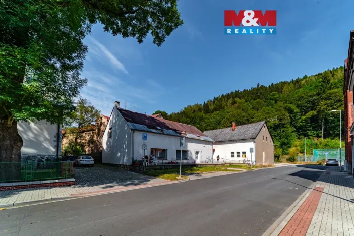 Prodej rodinného domu, Kraslice, Dukelská, 650 m2