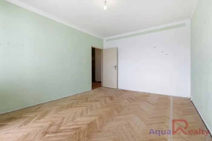 Prodej bytu 3+1, Karlovy Vary, Východní, 68 m2
