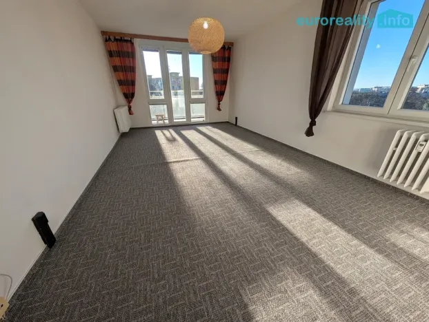 Pronájem bytu 3+1, Plzeň, Družby, 71 m2