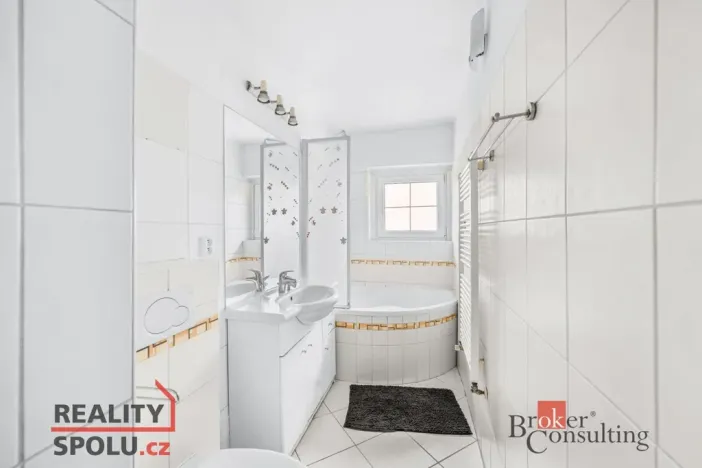 Prodej bytu 4+1, Holýšov, 86 m2