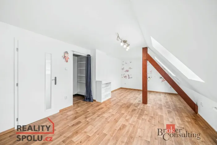 Prodej bytu 4+1, Holýšov, 86 m2