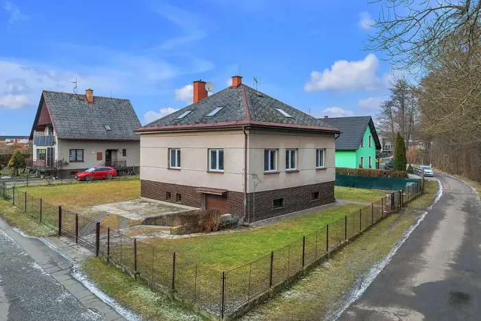 Prodej rodinného domu, Sázava, 203 m2