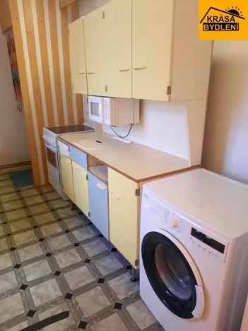 Prodej bytu 2+1, Olomouc - Chválkovice, 70 m2