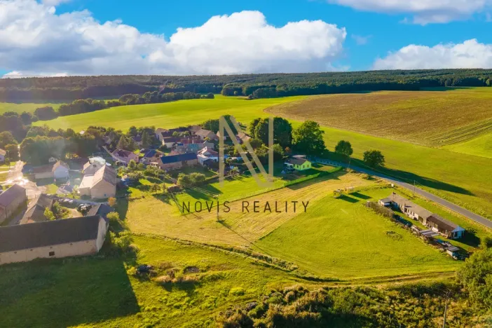 Prodej pozemku pro bydlení, Puclice, 3058 m2