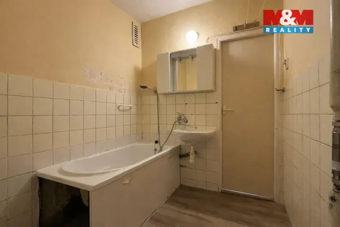 Prodej bytu 2+1, Bruntál, K. H. Máchy, 64 m2