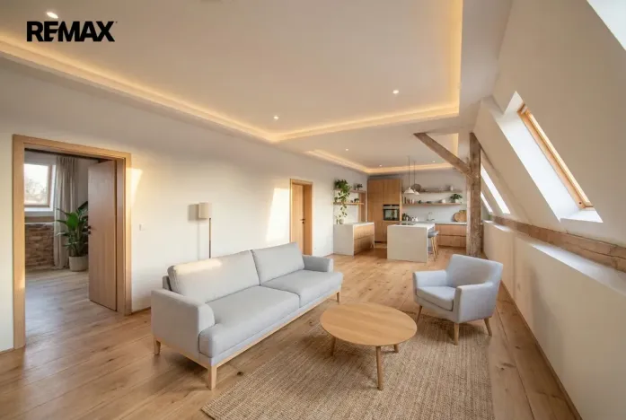 Prodej rodinného domu, Chodov, Nejdecká, 426 m2