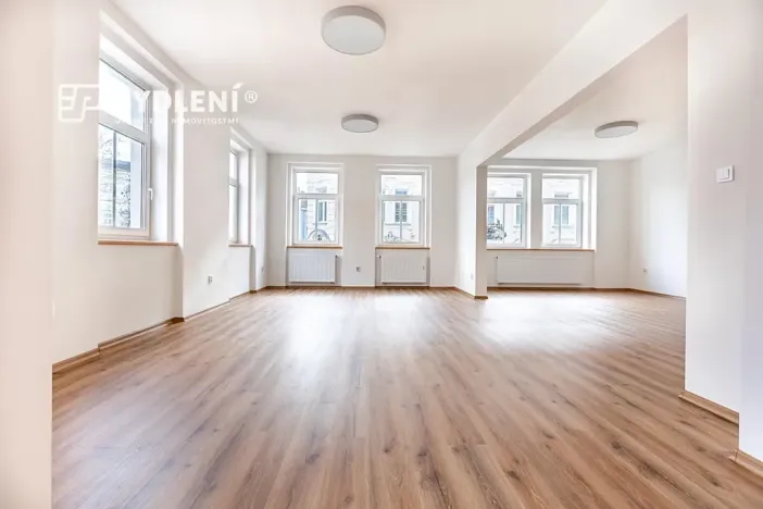 Pronájem bytu 3+kk, Teplice, Školní, 157 m2