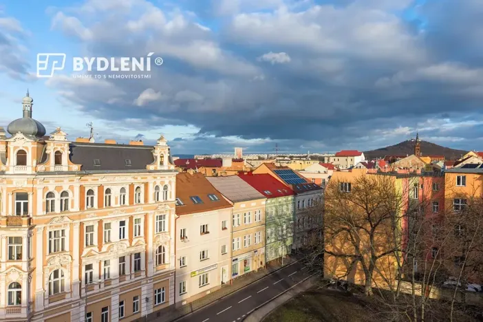 Pronájem bytu 3+kk, Teplice, Školní, 157 m2