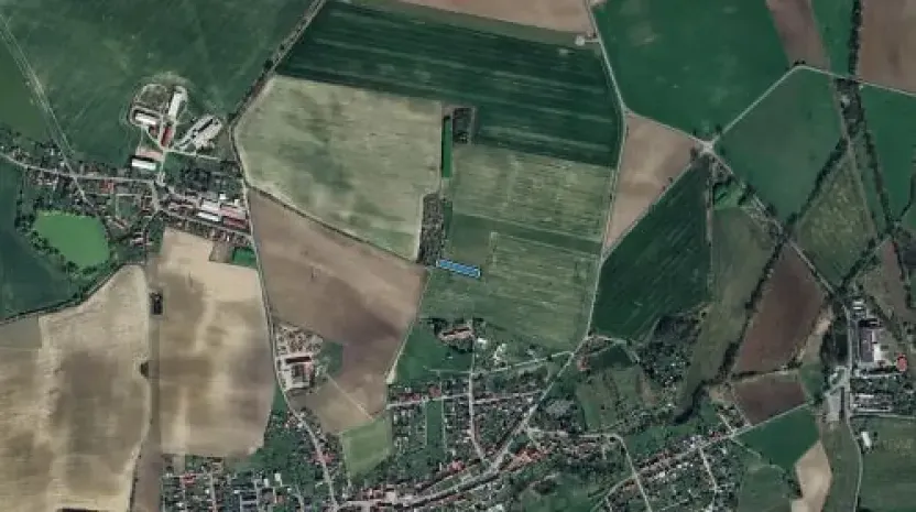 Prodej pole, Choltice, 2392 m2