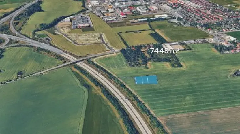 Prodej podílu pole, Zlatníky-Hodkovice, 1520 m2