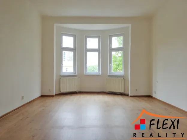 Pronájem bytu 2+kk, Ostrava, Korunní, 80 m2