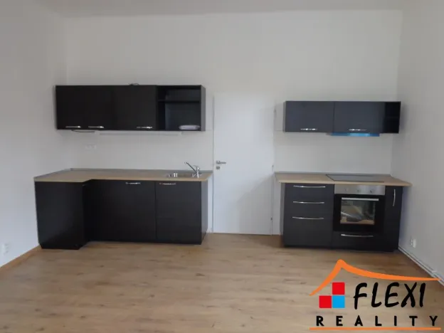 Pronájem bytu 2+kk, Ostrava, Korunní, 80 m2