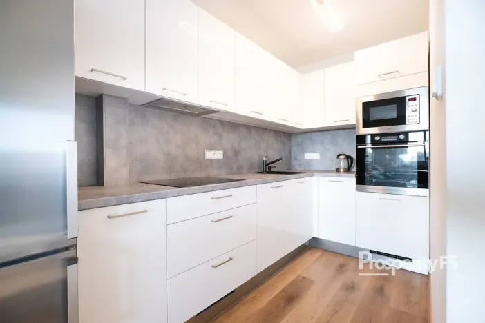 Pronájem bytu 2+1, Vinařice, 56 m2