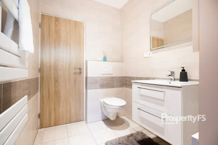 Pronájem bytu 2+1, Vinařice, 56 m2