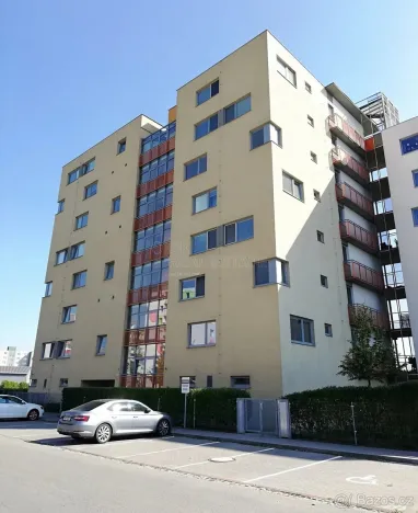 Pronájem bytu 2+kk, Olomouc, Jeremiášova, 57 m2