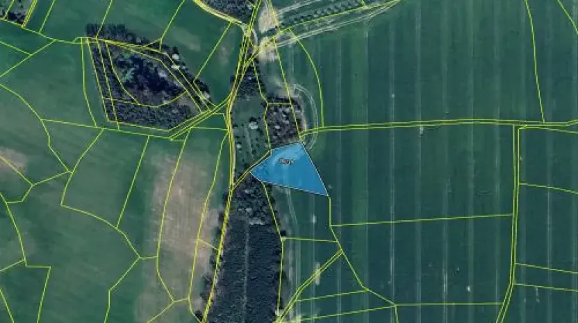 Prodej podílu pole, Heřmanův Městec, 477 m2