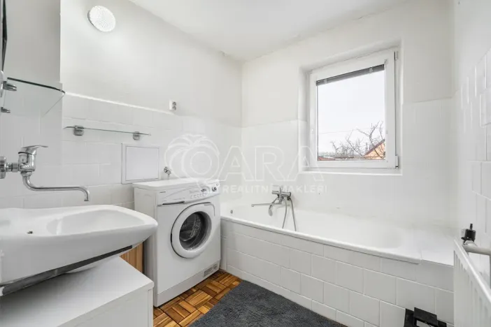 Prodej komerční nemovitosti, Česká Skalice - Spyta, 392 m2