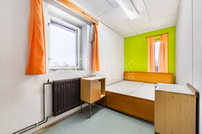 Prodej komerční nemovitosti, Česká Skalice - Spyta, 392 m2