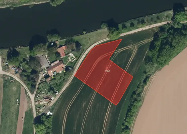Prodej pole, Řečany nad Labem, 3948 m2