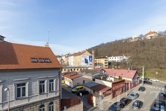 Pronájem bytu 1+kk, Praha - Smíchov, Pod Barvířkou, 36 m2