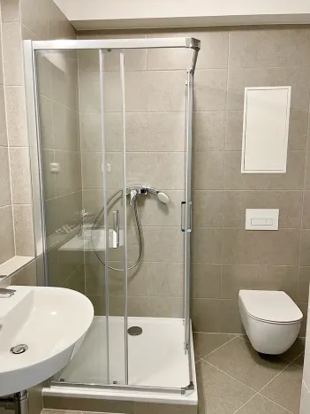 Pronájem bytu 1+kk, Praha - Dolní Měcholupy, Honzíkova, 25 m2