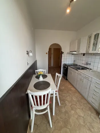 Pronájem bytu 3+1, Hradec Králové, Štefcova, 76 m2