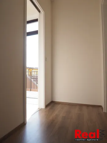 Pronájem bytu 1+kk, Brno - Přízřenice, Moravanská, 35 m2