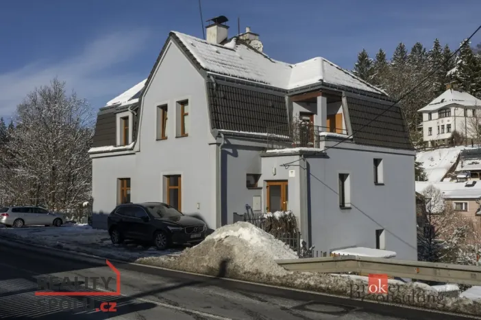 Prodej rodinného domu, Lučany nad Nisou, 250 m2