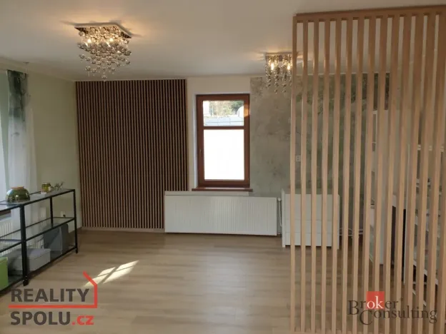 Prodej rodinného domu, Lučany nad Nisou, 250 m2