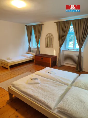 Prodej rodinného domu, Předslavice - Marčovice, 1740 m2