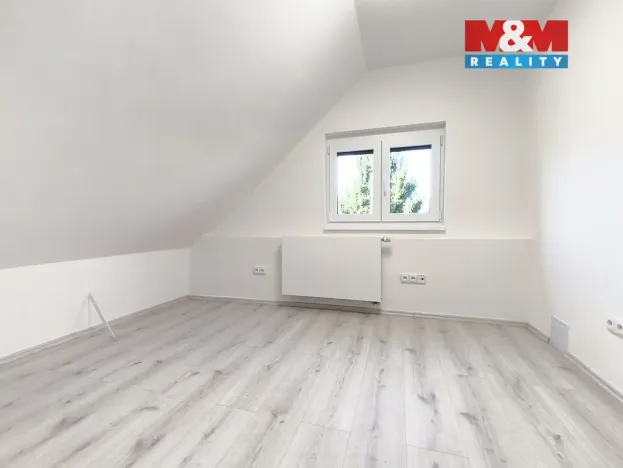 Pronájem bytu 4+kk, Praha - Bohnice, V Nových Bohnicích, 71 m2