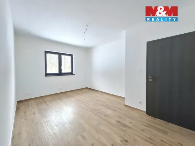 Pronájem rodinného domu, Hroznětín, Luční, 107 m2