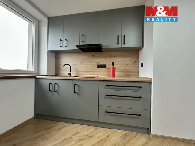 Pronájem bytu 1+kk, Klatovy - Luby, 30 m2