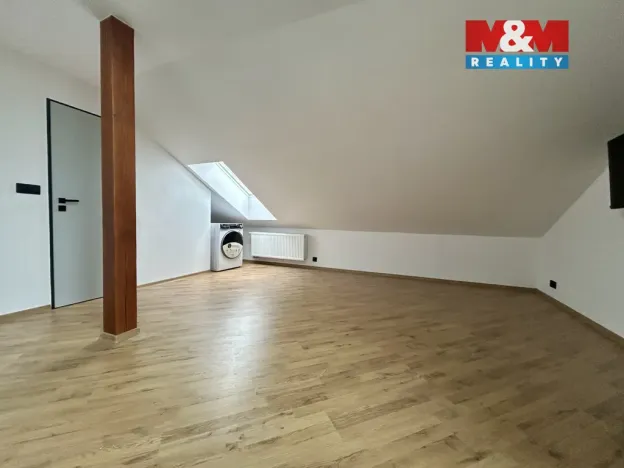Pronájem bytu 1+kk, Klatovy - Luby, 30 m2