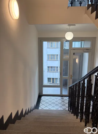 Pronájem bytu 2+kk, Praha, Plzeňská, 45 m2