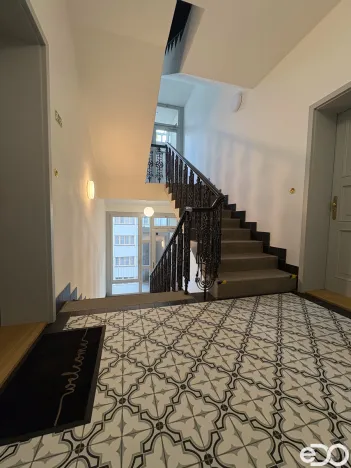 Pronájem bytu 2+kk, Praha, Plzeňská, 45 m2