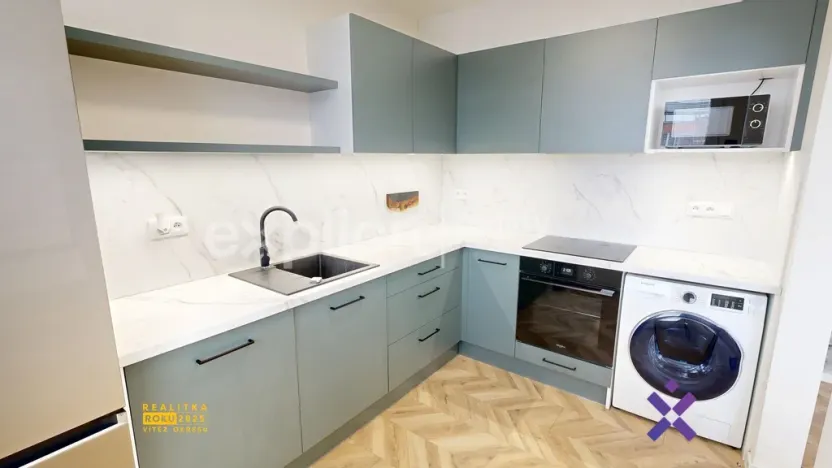 Pronájem bytu 2+1, Zlín, Podlesí III, 45 m2