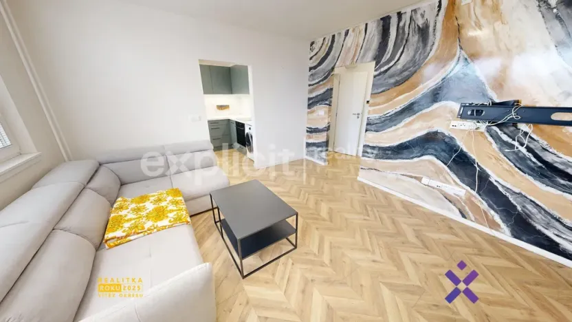 Pronájem bytu 2+1, Zlín, Podlesí III, 45 m2