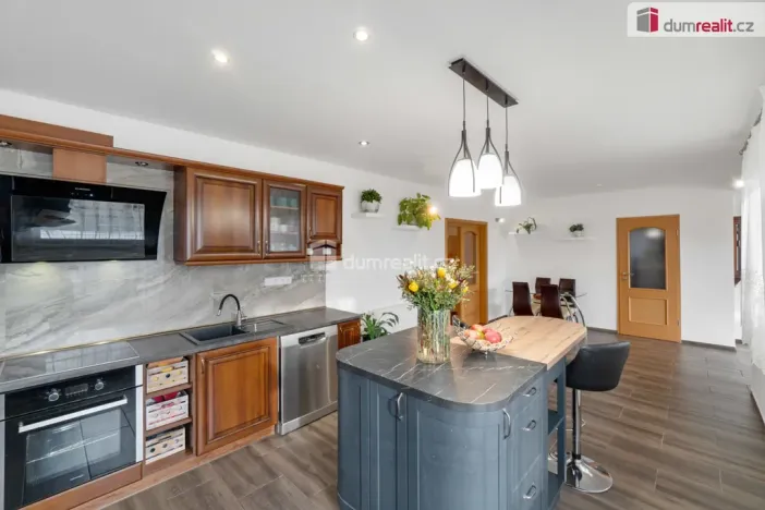 Prodej rodinného domu, Přišimasy, Habrová, 215 m2