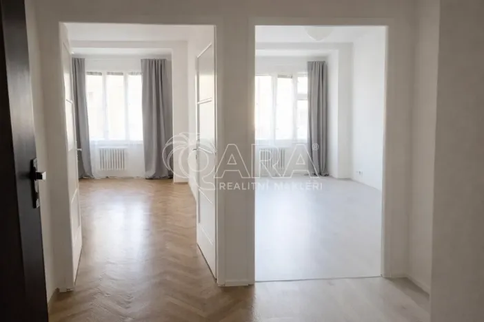 Pronájem bytu 2+kk, Praha - Nové Město, Na slupi, 50 m2