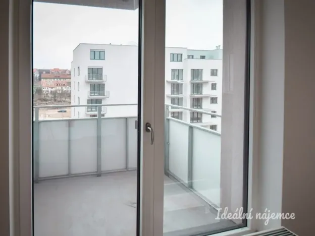 Pronájem bytu 1+kk, Brno - Ponava, Reissigova, 42 m2