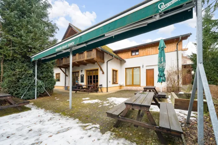 Prodej rodinného domu, Nový Bor - Janov, 280 m2