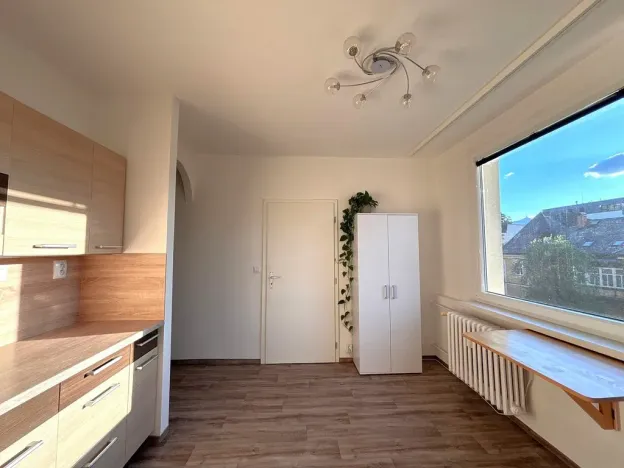 Pronájem bytu 2+kk, Liberec - Liberec IV-Perštýn, Na Perštýně, 40 m2