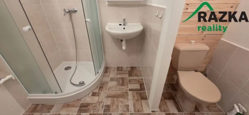 Pronájem bytu 2+1, Chodová Planá, sídliště Lučina, 64 m2