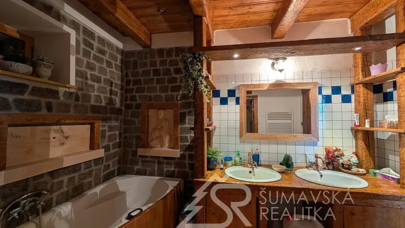 Prodej rodinného domu, Nezdice na Šumavě - Ostružno, 202 m2