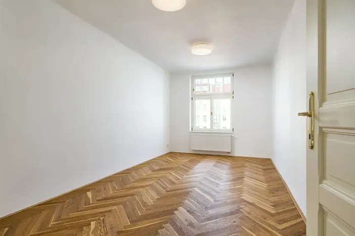 Pronájem bytu 4+kk, Praha - Vršovice, 28. pluku, 88 m2