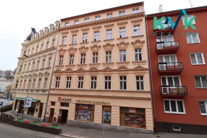 Prodej bytu 3+1, Karlovy Vary, I. P. Pavlova, 83 m2