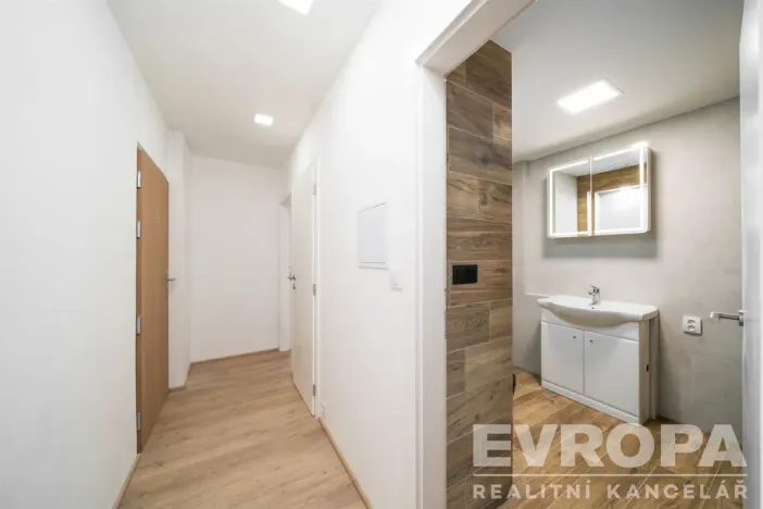 Prodej bytu 1+1, Jiřetín pod Bukovou, 41 m2