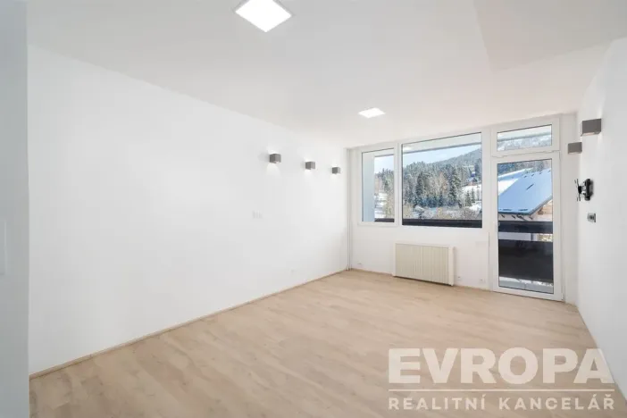 Prodej bytu 2+kk, Jiřetín pod Bukovou, 41 m2